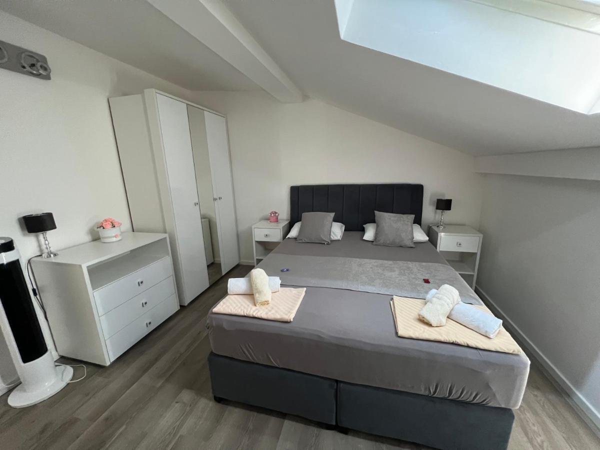 Apartments Villa Zdrava Trogir Extérieur photo